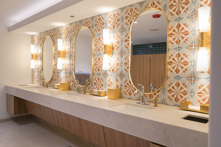 remson-group-starr-pass-country-club-renovation-restroom